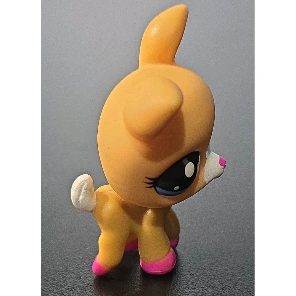 Littlest Pet Shop G7 # 123 Advent Calendar 2024 Tan Brown Pink Deer